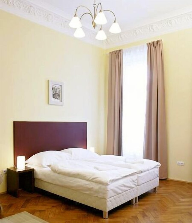 リバービュー パレス アパートメンツ