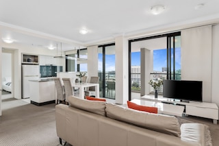 リパブリック アパートメンツ