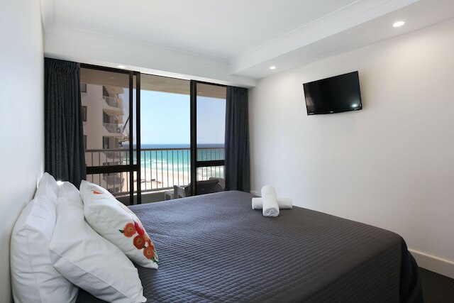 ザ ブレーカーズ