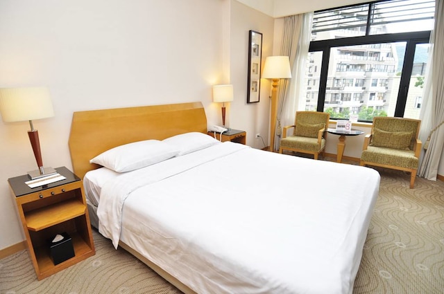 スプリング シティ リゾート (春天酒店)