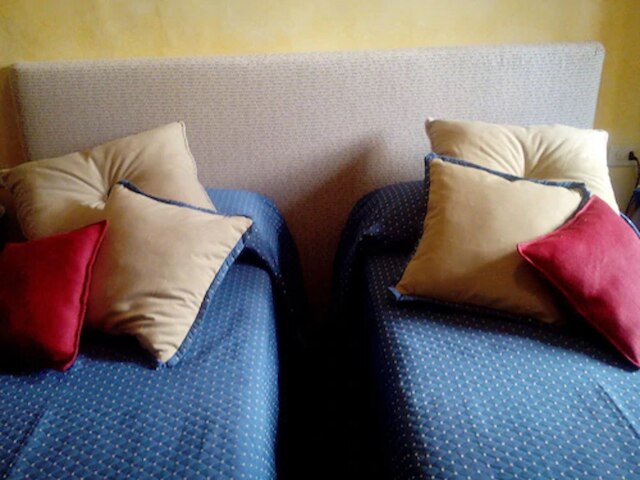 ツーリスト ハウス