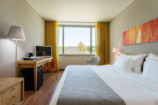 HF フェニックス ガーデン