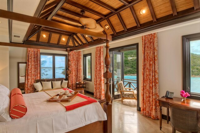 スクラブアイランドリゾート、スパ&マリーナ