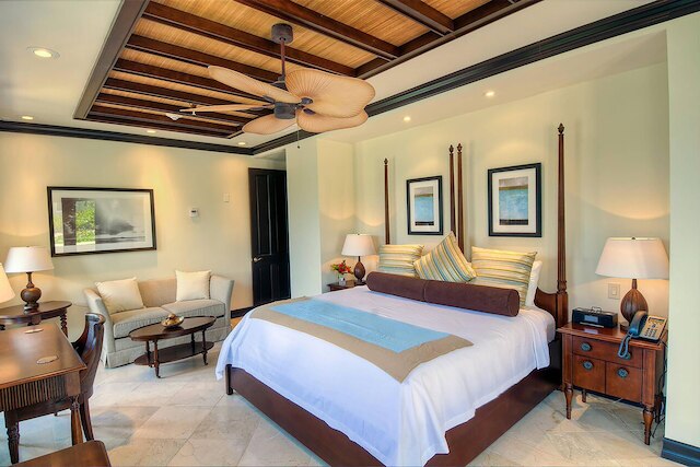 スクラブアイランドリゾート、スパ&マリーナ