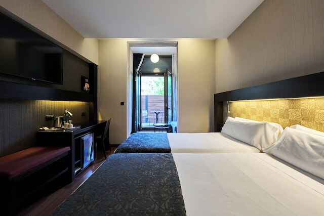 カタロニア ポート