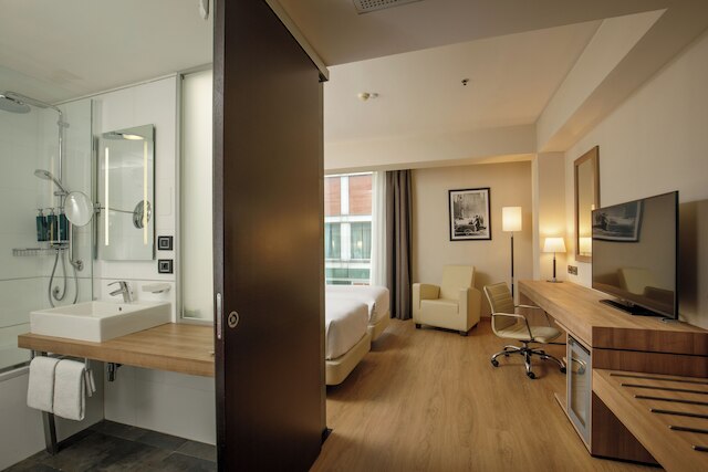 ダブルツリー バイ ヒルトン ミラノ