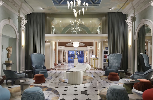 レオンズ プレイス ホテル