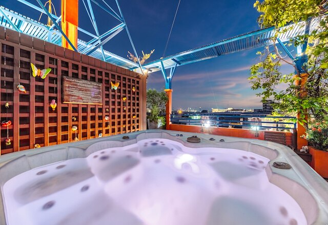 コレクション O ダイヤモンド ハウス カオサン