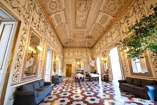 デクマニ ホテル デ チャルメ