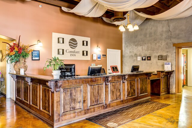 コンフォート イン ポモナ ニア フェアプレックス