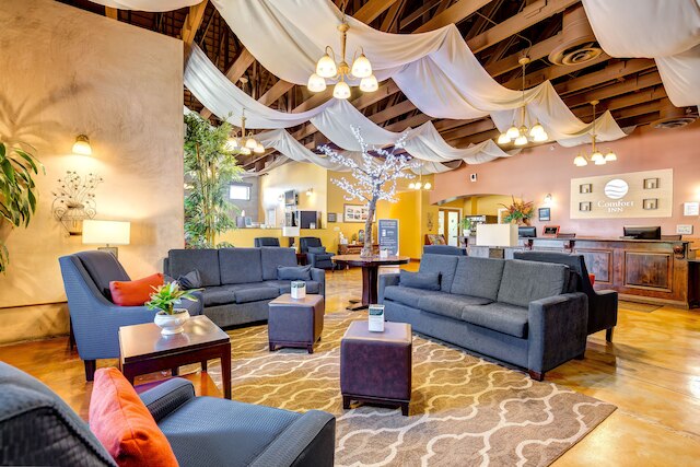 コンフォート イン ポモナ ニア フェアプレックス