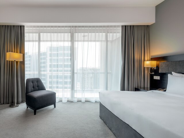 フローラ クリーク デラックス ホテル アパートメント ドバイ