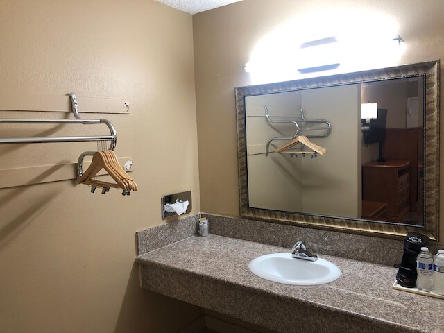 オレンジ タスティン イン