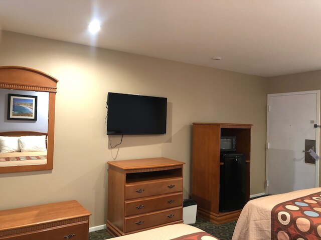 オレンジ タスティン イン