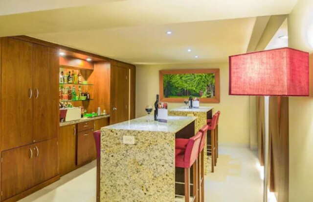 ホテル パレス グアヤキル