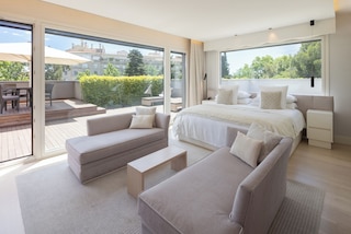 ABaC H&R バルセロナ モニュメント