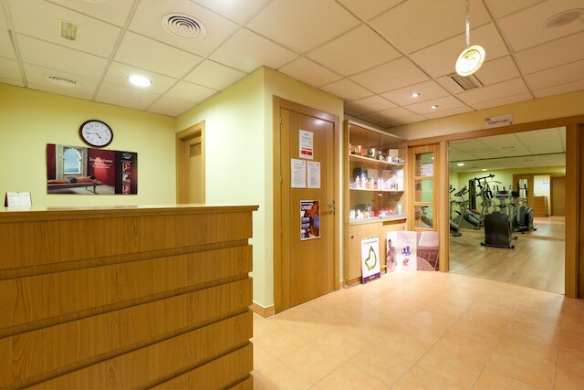 セナトール グラナダ オテル