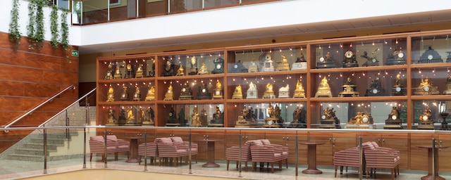 セナトール グラナダ オテル