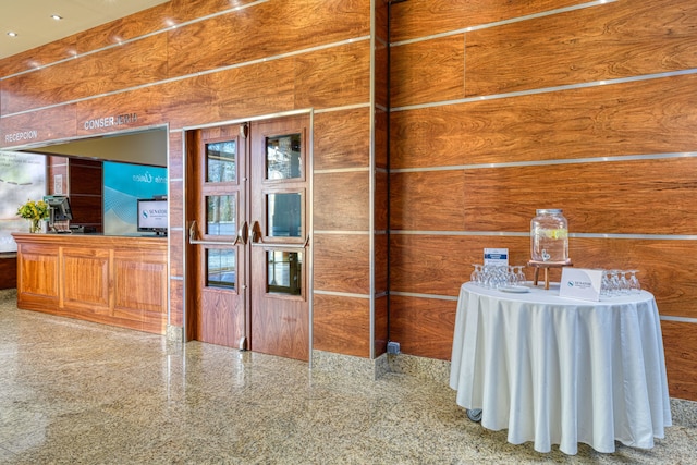 セナトール グラナダ オテル