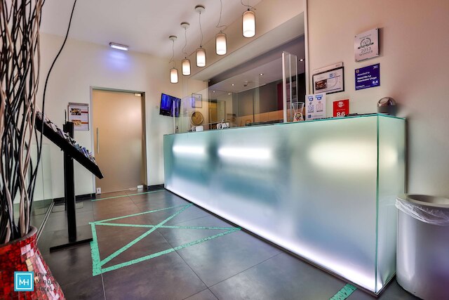 ホテル ドゥ ラ クロンヌ