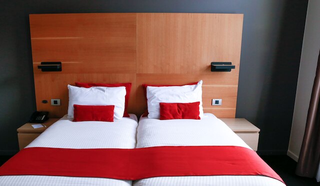 ホテル ドゥ ラ クロンヌ