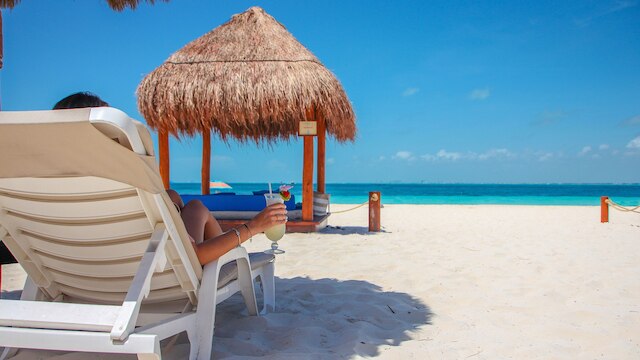 プリビレッジ アルクセズ イスラ ムヘーレス アダルト オンリー