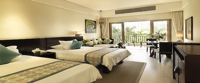 ハワード ジョンソン リゾート 三亜 ベイ (三亞國光豪生度假酒店)