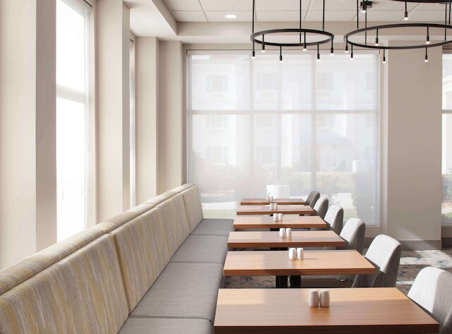 ヒルトン ガーデン イン シュリーブポート