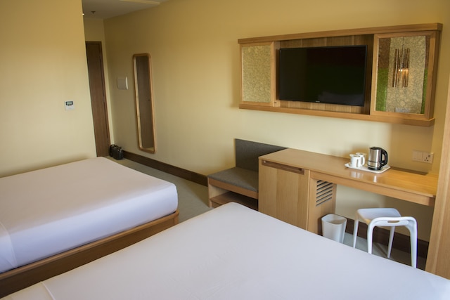 ビー リゾーツ - マクタン