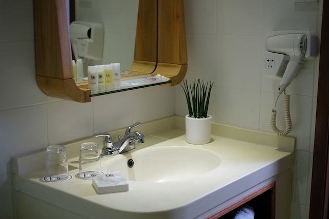 ビー リゾーツ - マクタン