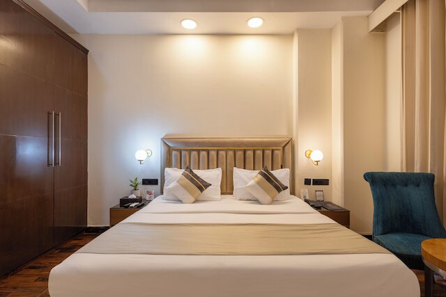 ザ オリオン グレーター カイラッシュ