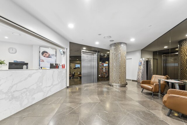 APX ワールド スクエア