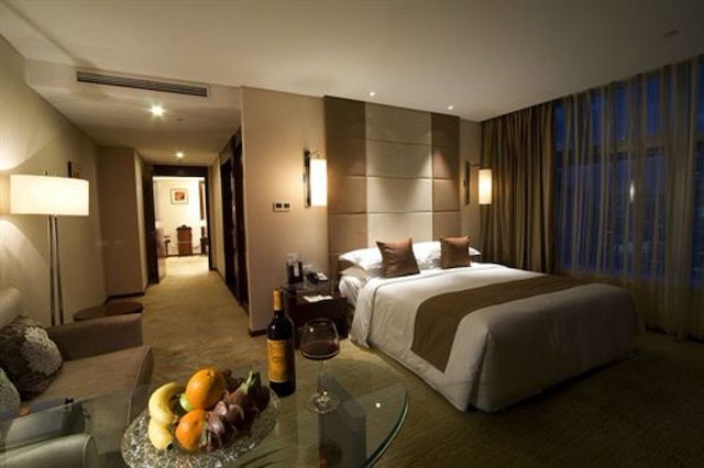 リアオニン インターナショナル ホテル (融金国际酒店)