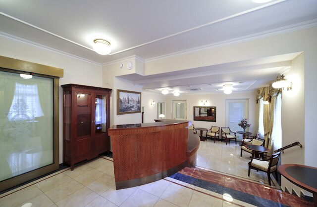 アミーゴ シティ センター ホテル