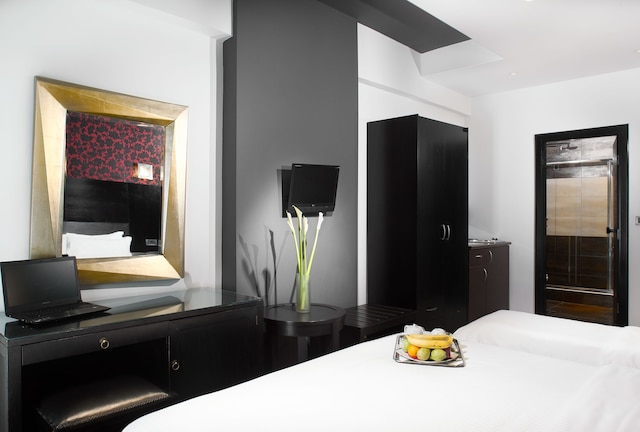 アレオス ホテル