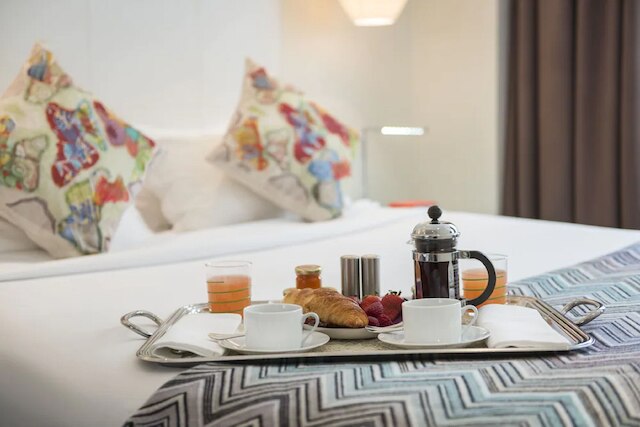 ル プラシド サン ジェルマン デ プレ