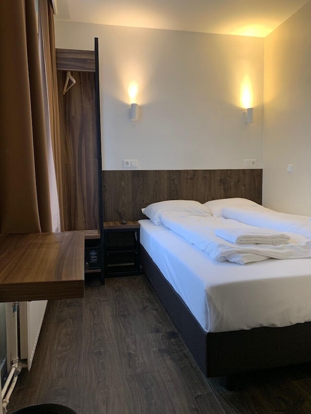 オレンジ チューリップ ホテル アムステルダム