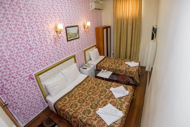 メドゥーサ ホテル