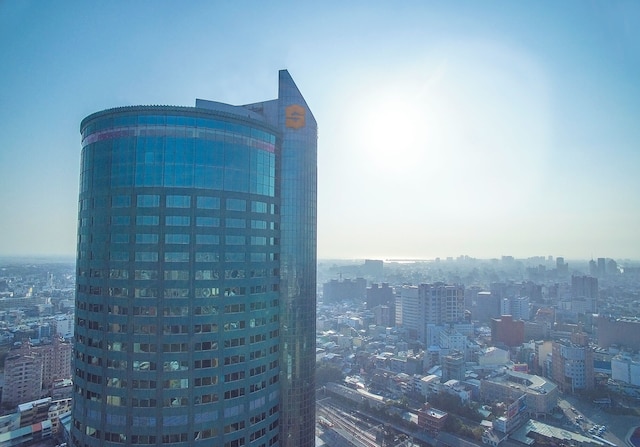 シャングリ・ラ ファーイースタン 台南 (台南遠東香格里拉)