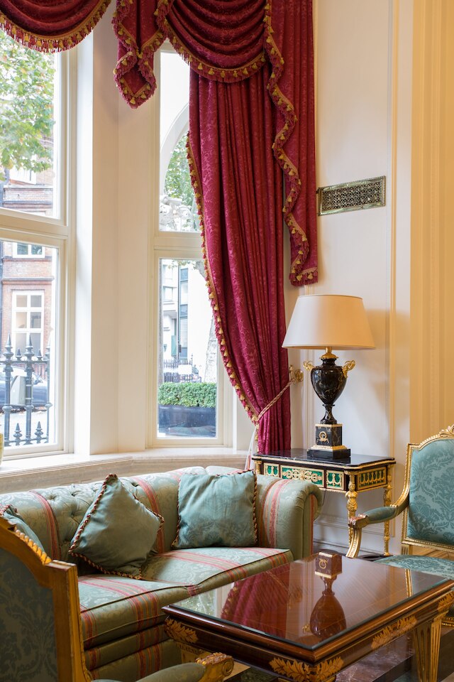 ザ ベントレー ロンドン