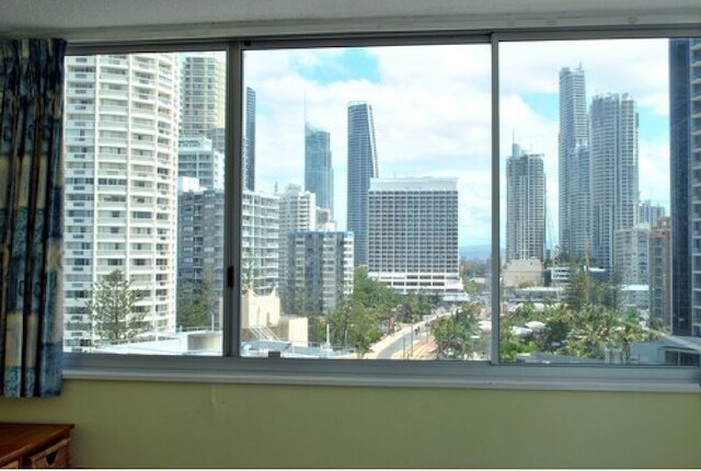 ザ ショア アパートメンツ