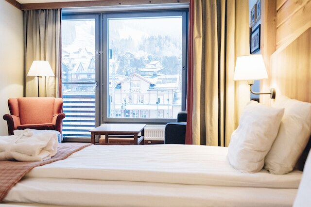 ホリデイ クラブ オーレ