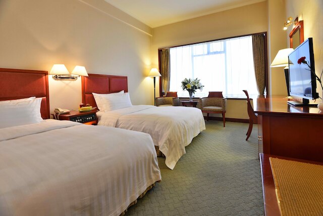 大連 イースト ホテル (东方大厦)