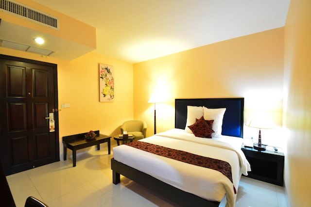 アーモンド ホテル ソセアロス