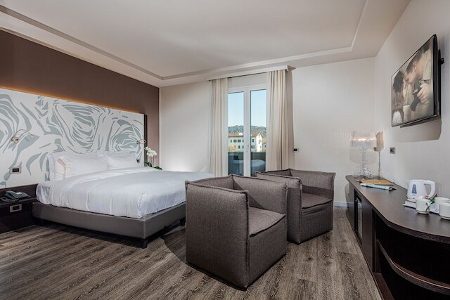 ホテル フランツ