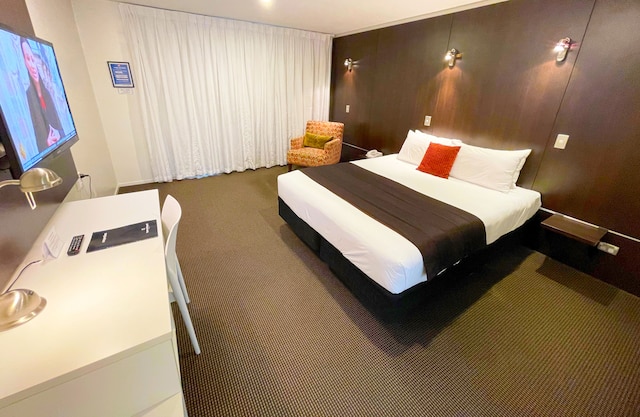 ザ タワーズ オン ザ パーク