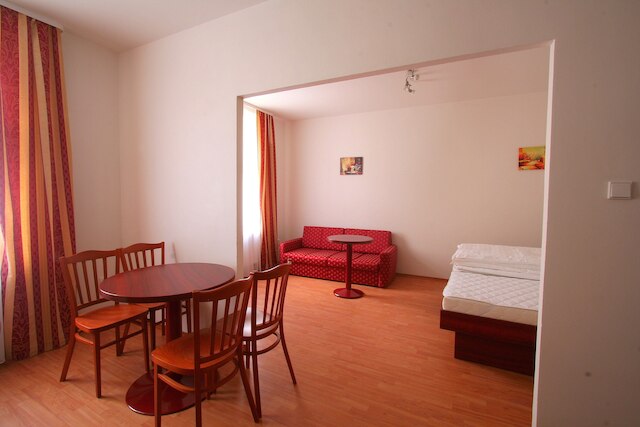 アパートホテル スーザ