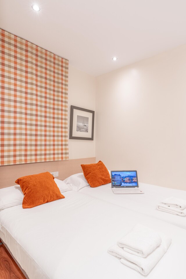 セレニア セスト アパルタメントス アルク ドゥ トリオンフ