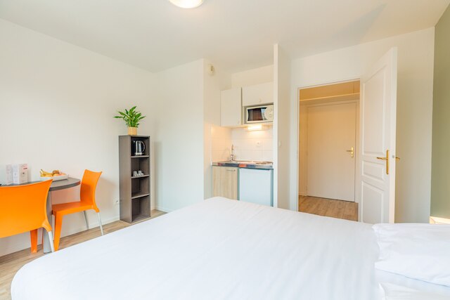 アパートシティ クラシック ブール アン ブレス