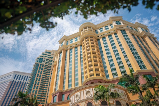 フォー シーズンズ ホテル マカオ (澳門四季酒店)